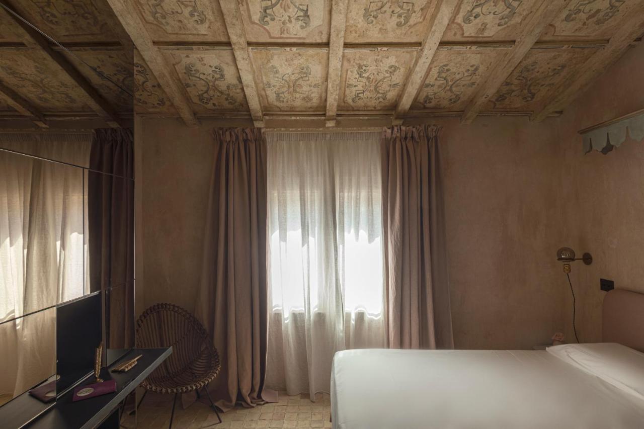 Elle Dimora Di Sicilia Hotel Catánia Buitenkant foto
