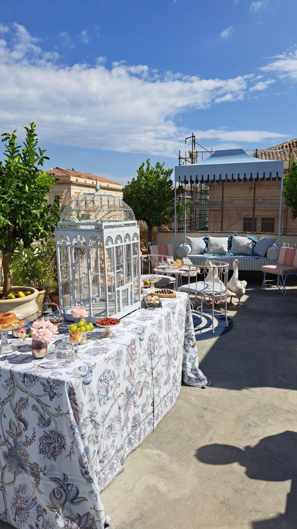 Elle Dimora Di Sicilia Hotel Catánia Buitenkant foto